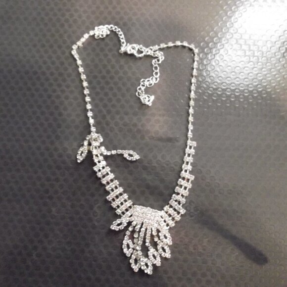 𝅺cubic Zirconia NECKLACE & EARRING SET - Picture 1 of 3